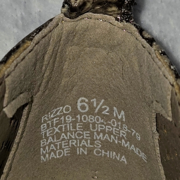 Baretraps Women's Snake Skin Print Ankle Booties - Gold Size 6 1/2 Classic - Picture 10 of 10